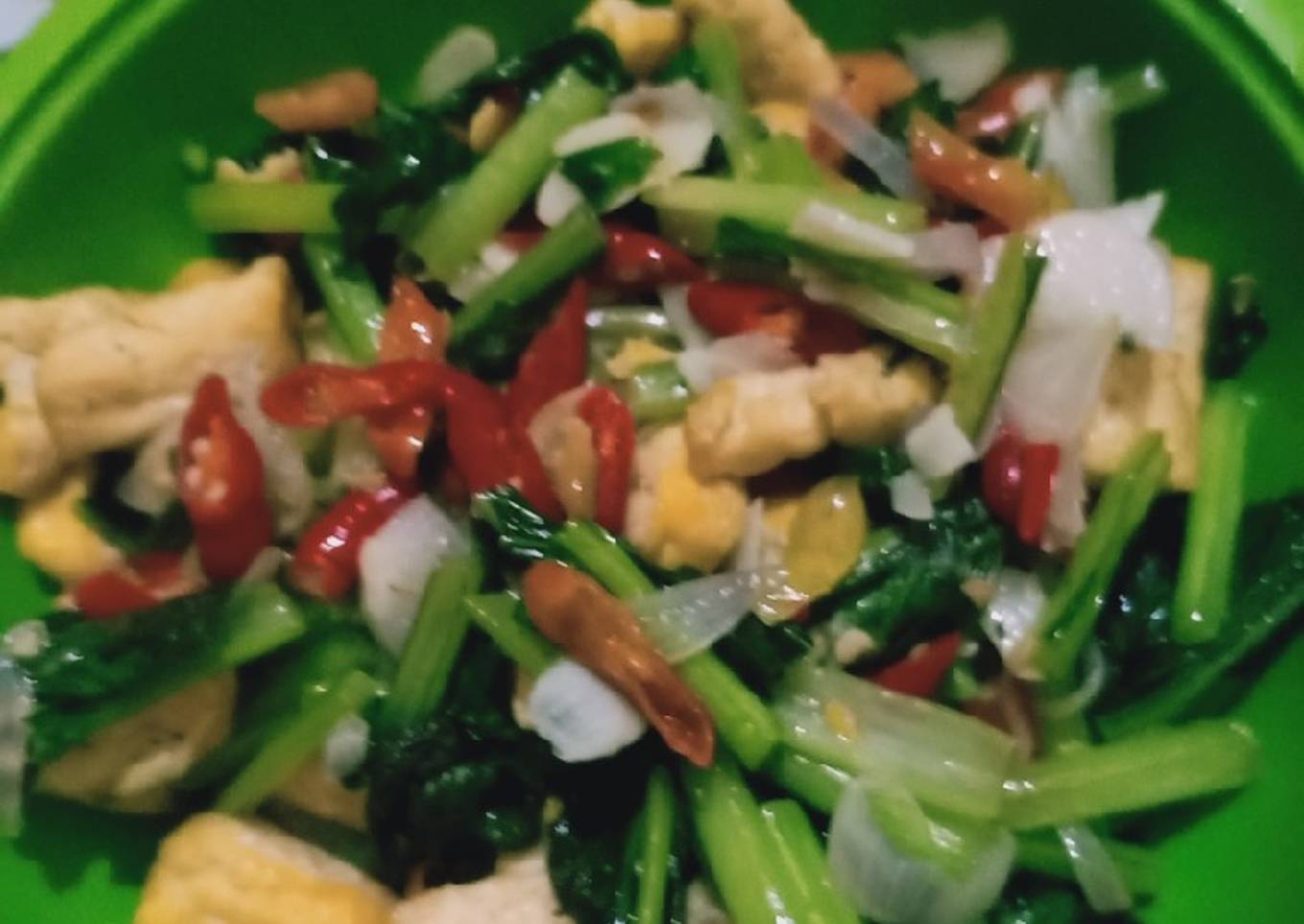 Tumis tahu dan sawi hijau