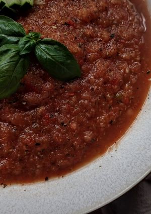 A picture of The perfect summer soup.