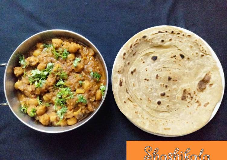 Recipe of Super Quick Homemade Chole with lachha paratha