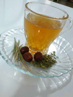عکسی از دستور دمنوش آویشن و برگ زیتون