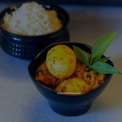 A picture of Chettinad style Egg Curry.