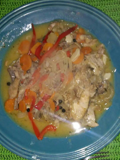 Una foto de Pollo al escabeche