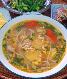 canh cà chua thịt băm