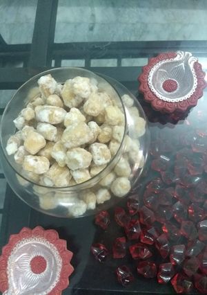 A picture of Shakkarpare.