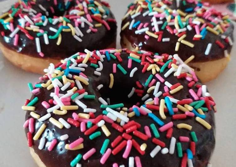 Donat ekonomis tetap lembut