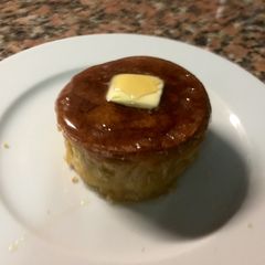 A picture of Japanese fluffy pancake.
