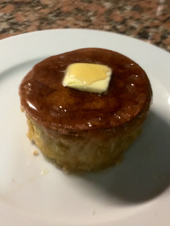 A picture of Japanese fluffy pancake.