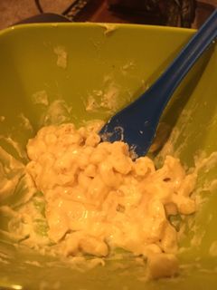 A picture of Macaroni & Cheese.