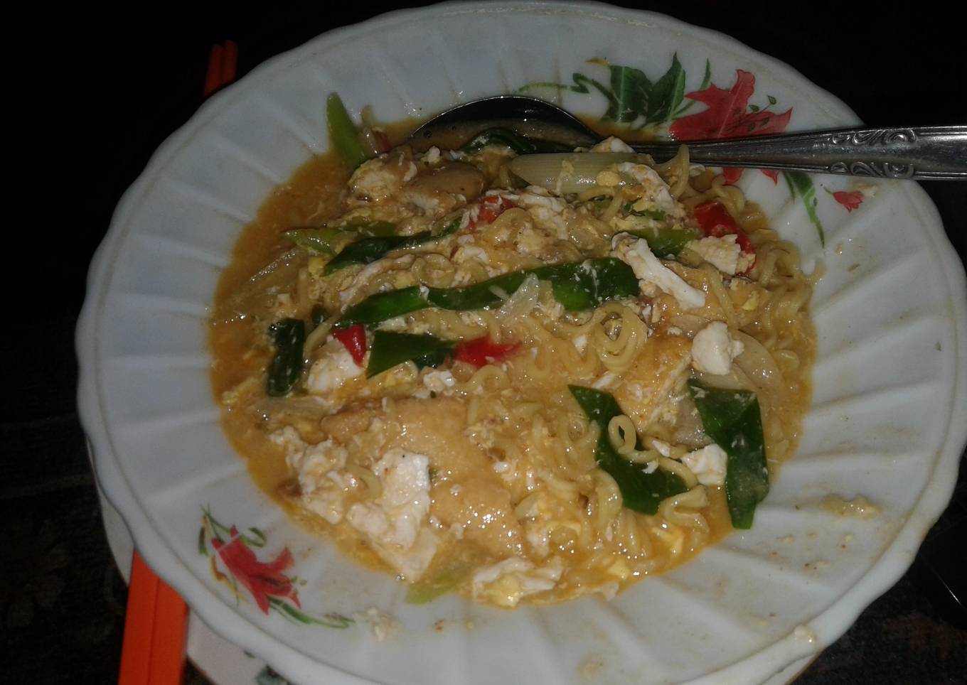 Mie Rebus pedas Spesial