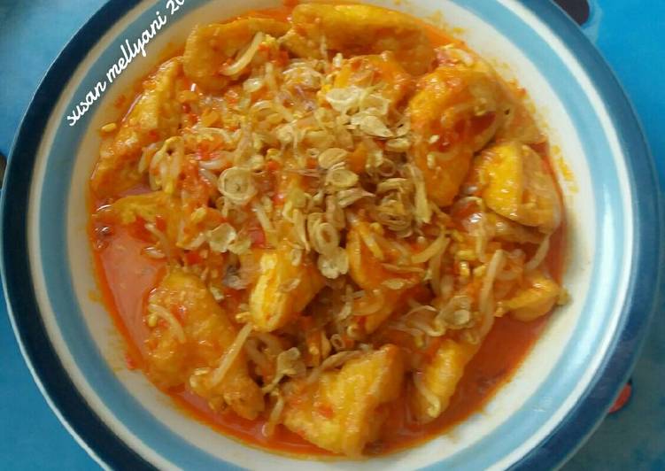 Tahu tauge kuah santan pedas π€