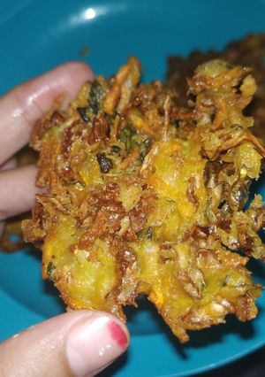 Foto resep Bakwan Sayur Kriuk Meskipun Sudah Dingin