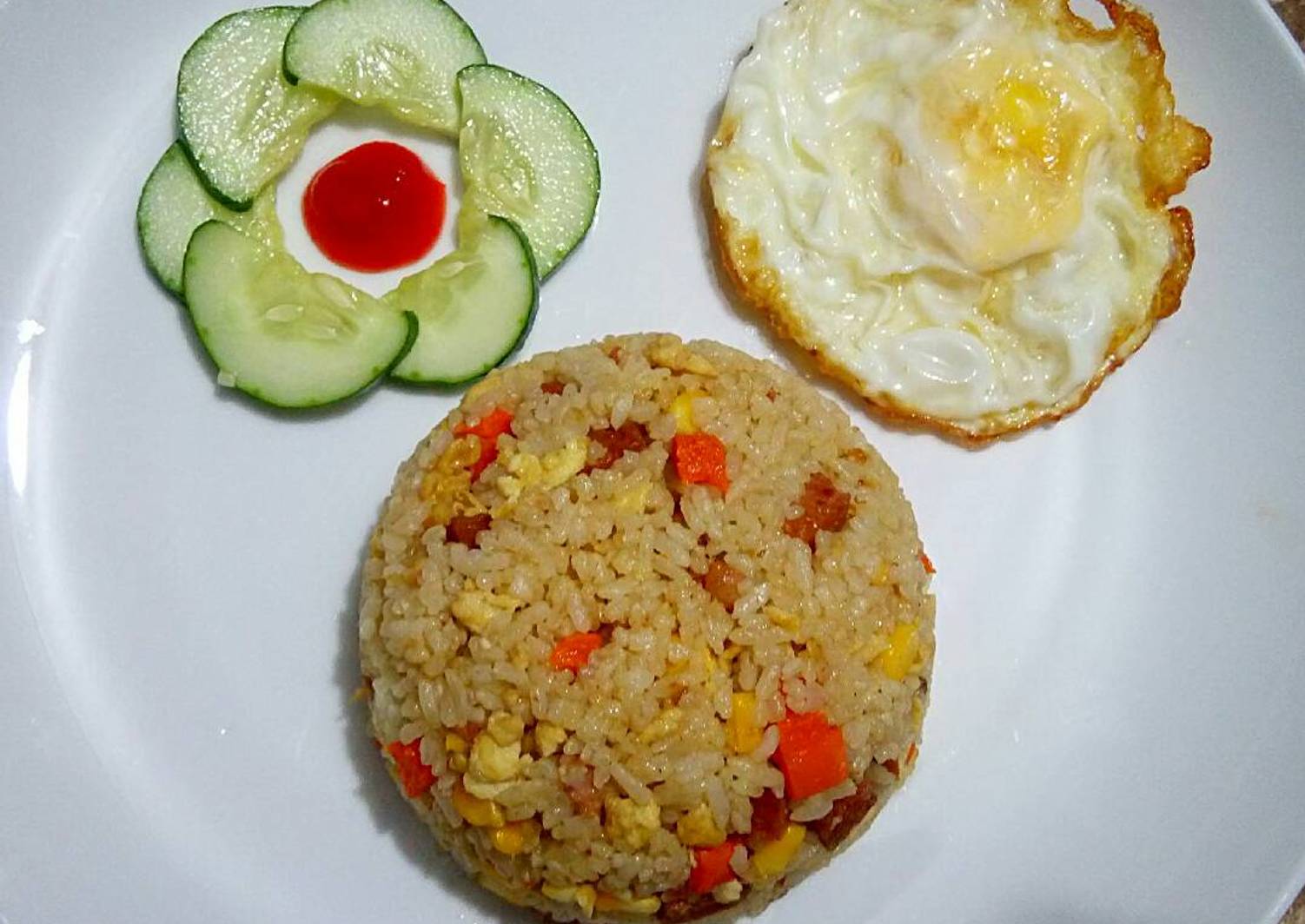 Resep Nasi goreng yang chow oleh Filka  Cookpad