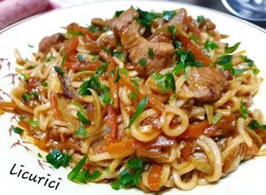 O poză a rețetei Pork soy sauce noodles.