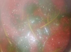 Una foto de SOPA AGUADA DE CARACOL CON JITOMATE NATURAL🍅😋