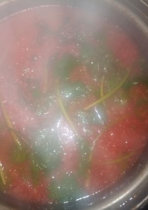 Una foto de SOPA AGUADA DE CARACOL CON JITOMATE NATURAL🍅😋