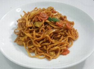 Foto resep Mie goreng (mi burung dara)