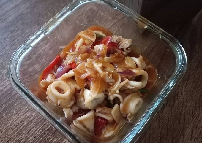 Resep 5️⃣2️⃣ Cumi Asam Manis oleh Dapur Annisaa - Cookpad