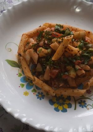 A picture of Pasta mix vegetables salad.