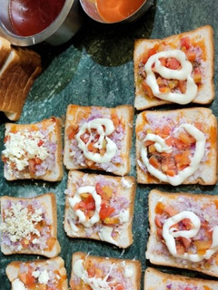 ब्रेड सैंडविच(Bread sandwich recipe in hindi) रेसिपी मुख्य फोटो