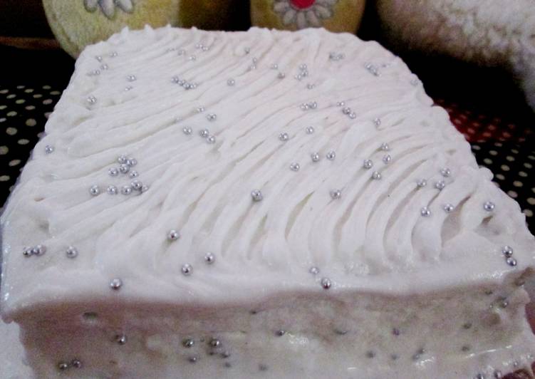 How to Make Perfect Heavenly white Cake