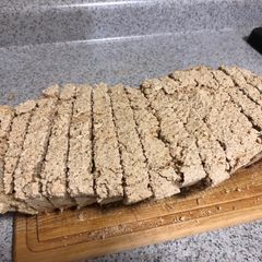 A picture of Oatmeal bread.