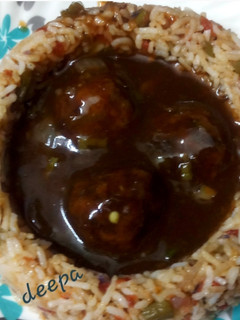 मंचूरियन फ्राइड राइस (Manchurian Fried Rice recipe in Hindi) रेसिपी मुख्य फोटो