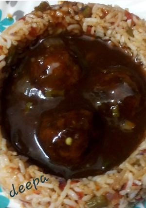 मंचूरियन फ्राइड राइस (Manchurian Fried Rice recipe in Hindi) रेसिपी मुख्य फोटो