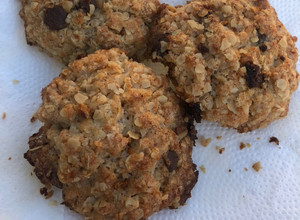Una foto de Galletas de avena y chips
