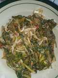 Rujak kangkung pedas bumbu kacang