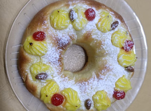 Una foto de Rosca de Pascua con levadura seca