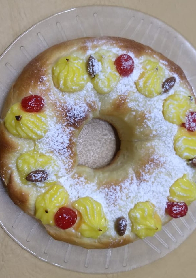 Una foto de Rosca de Pascua con levadura seca