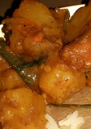 পেঁয়াজকলি আলুর দম(peyajkali aloor dum recipe in Bengali) রেসিপির প্রধান ছবি