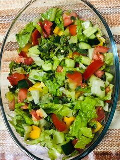 صورة لوصفة اطيب طبق سلطه بالخضره والزعتر الاخضر