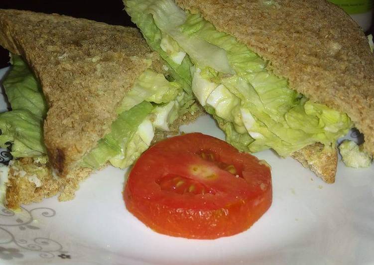 Easiest Way to Make Ultimate Egg and Avocado Sandwich