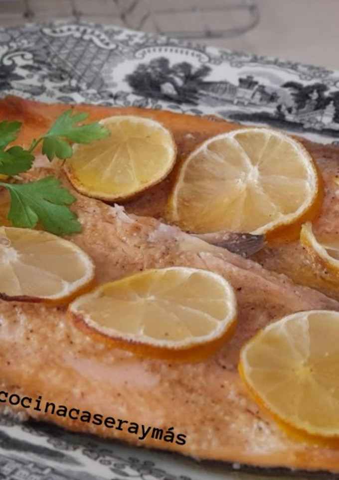 Una foto de Filetes de trucha al limón