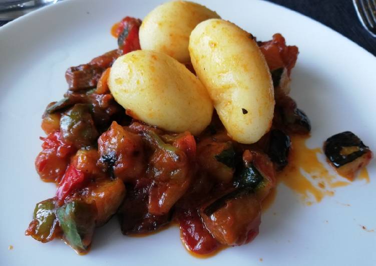 Pisto con patatas baby