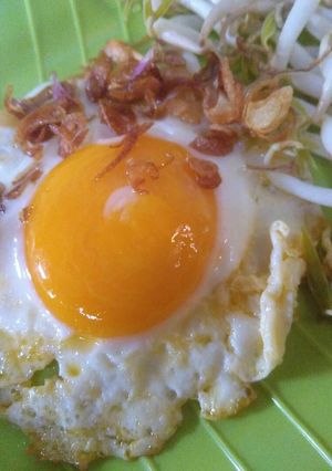 Foto resep Telur Mata Sapi Setengah Matang Tanpa Minyak