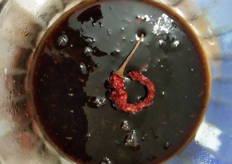 Sweet tamarind chutney