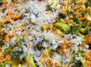Una foto de 🌿 EASY CHEESY RISOTTO DE BRÓCOLI 🥦 🧀