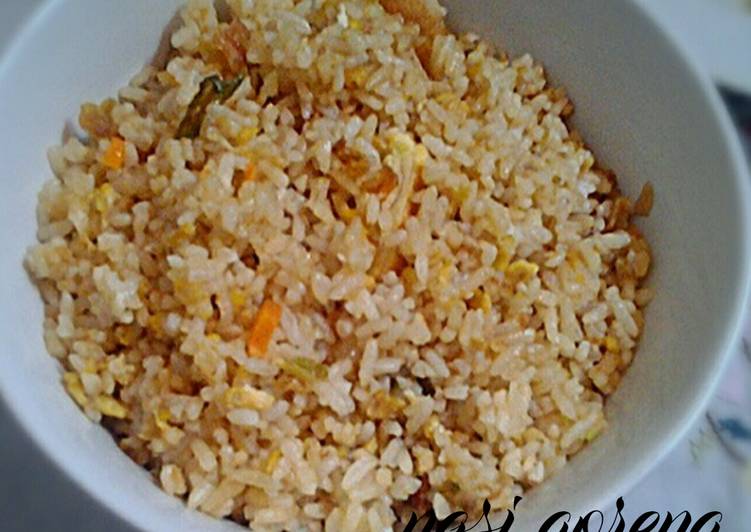 Bagaimana Menyiapkan Nasi goreng, Bisa Manjain Lidah