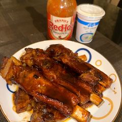 A picture of Insane BEST SPARERIBS. (If not the best ever I will eat grass for a week 🤪).
