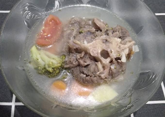 Resep Sop Buntut Sapi yang Bikin Ngiler