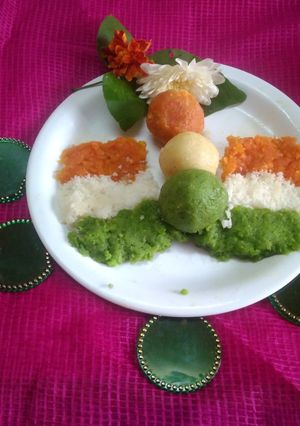 A picture of Tri-Colour ladoos.