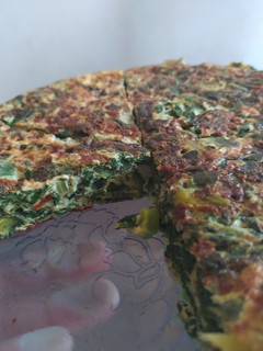 Una foto de Tortilla de verduras