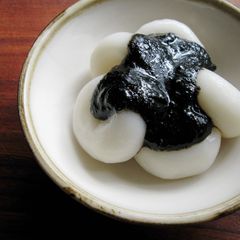 A picture of Sweet Black Sesame Paste.