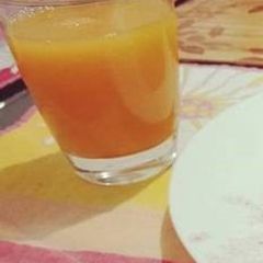 A picture of Peach drink.