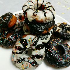 Eggless Donuts A picture of Eggless Donuts.