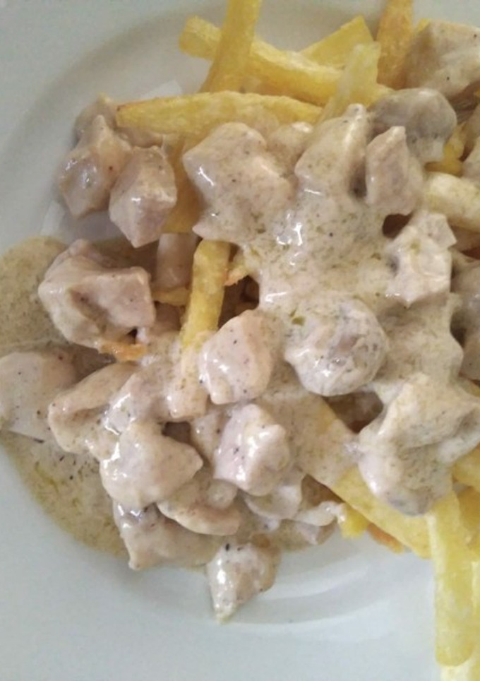 Una foto de Pollo con nata