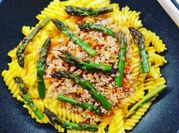 Una foto di sedano pasta