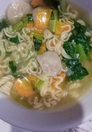 Foto resep Mi kuah sawi ijo